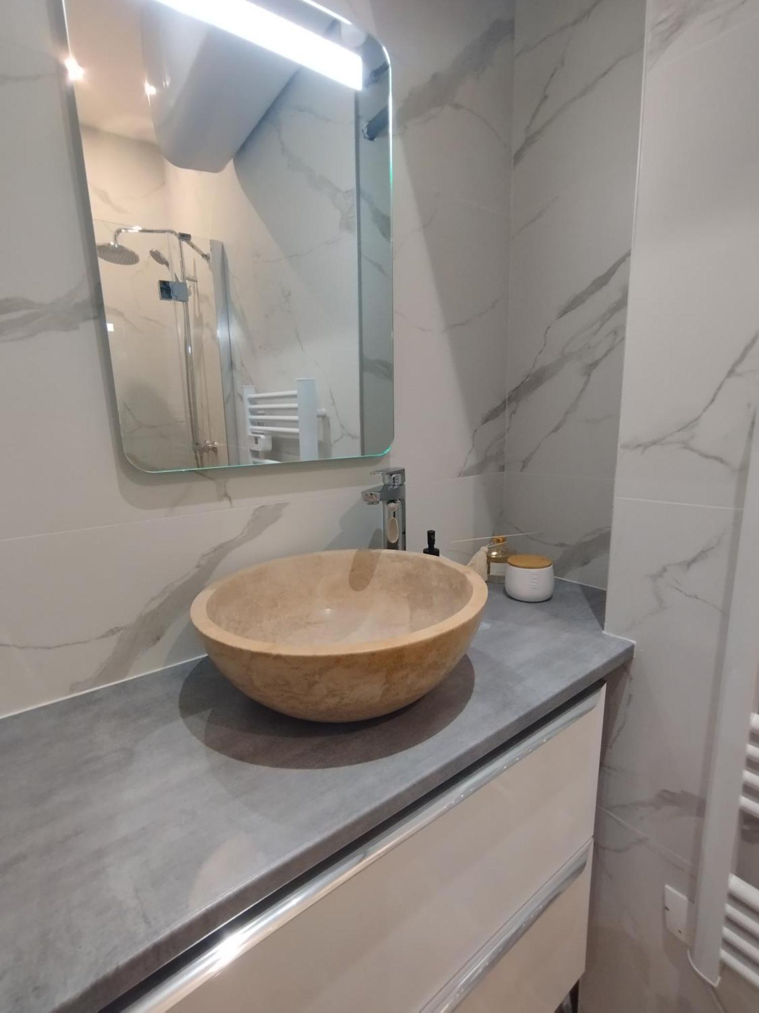 Appartement Lumineux En Rdc بورْجْوا المظهر الخارجي الصورة